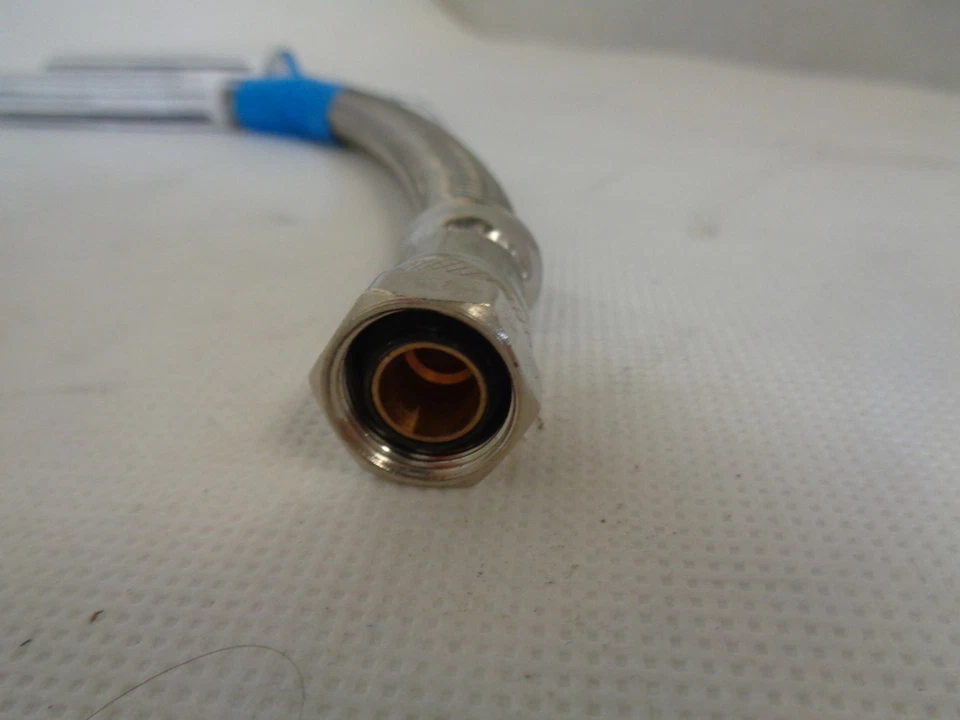 MANGUERA GRIFO WATTS 12" IN 3/8X1/2 LFC-S-CFX12 NUEVA Foto 3 de 3