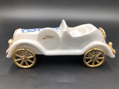 Vintage Linea Lady Carolin weiß Keramik Coupe Auto Ornament 17 cm lang selten