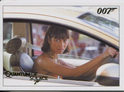 James Bond Archives 2015 Quantum Of Solace Gold Parallel Base Card #15
