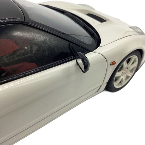 AUTOart 1/18 Honda NSX-R (NA2) Championship White Finished Product 73219 - Picture 10 of 10