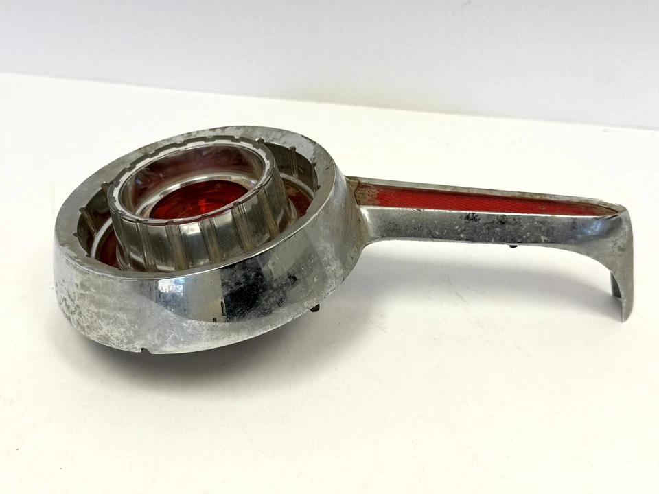 1962 Dodge Lancer Right Passenger Side Turn Signal Taillight Bezel 2189460 NOS. - Image 4 of 4