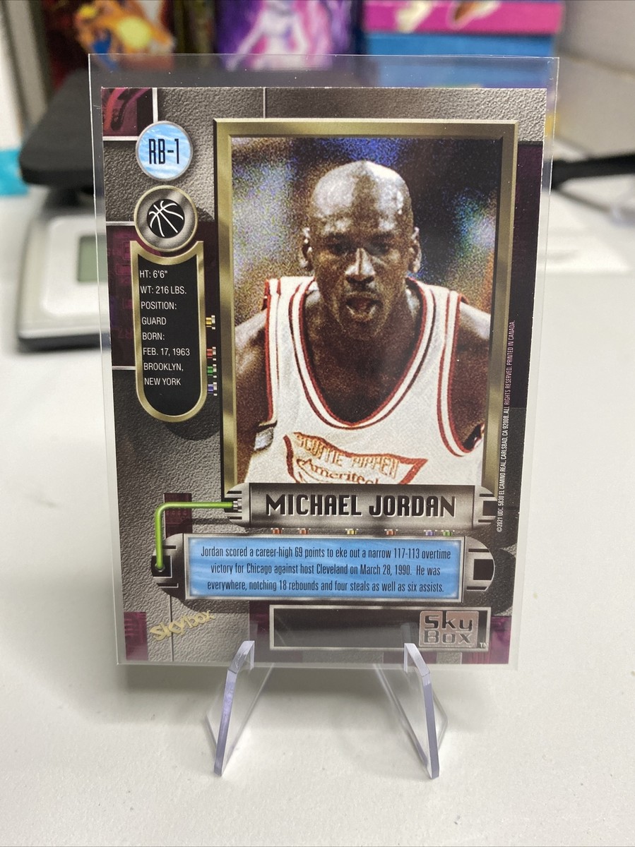 MICHAEL JORDAN 2021 UD METAL UNIVERSE CHAMPIONS RETRO SP