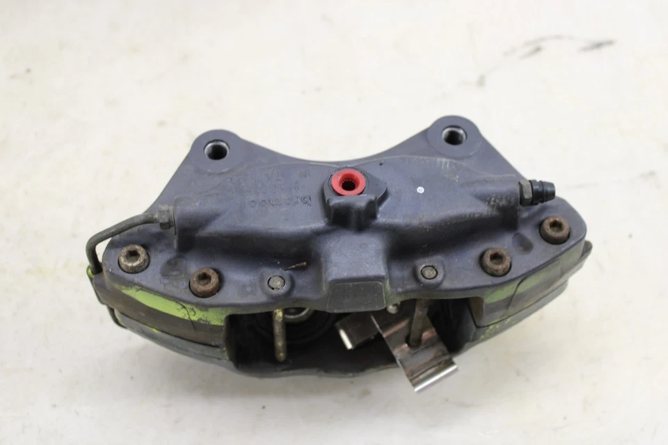 Juego de pinzas de freno Brembo Dodge Challenger SRT8 2008-2014 OEM LV42 Foto 4 de 4