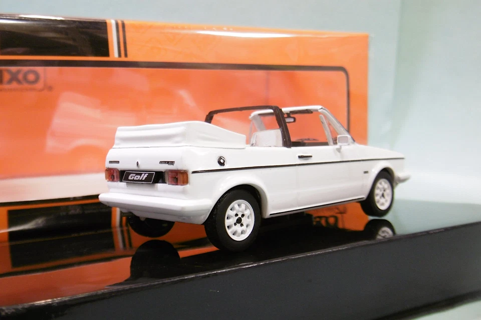 Ixo - VW VOLKSWAGEN GOLF Cabriolet MK I 1983 blanc réf. CLC590N NBO Neuf 1/43 - Photo 2/4