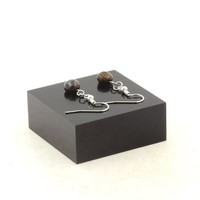 Edelsteine Und Mineralien. Ohrringe 1 Perle Bronzit Aus Brasilien In Edelstahl