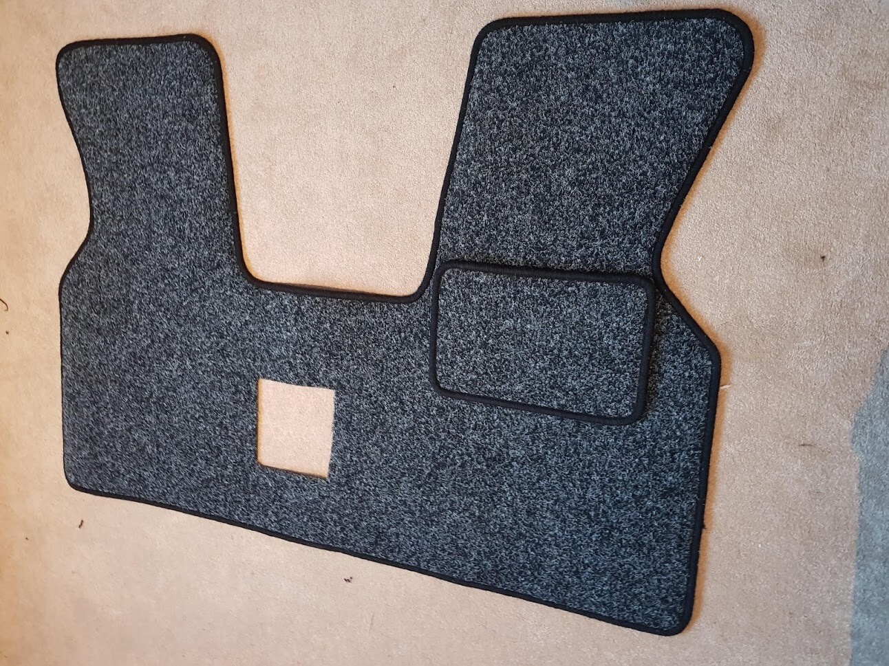 Custom Mats Fits Volkswagen VW Transporter T4 Cab Mat + Front Door