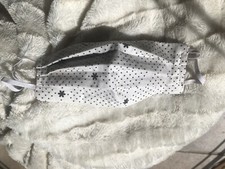 Face Mask - CREAM/BLK DOT - POPULAR  With Filter Pocket  Nose Wire 