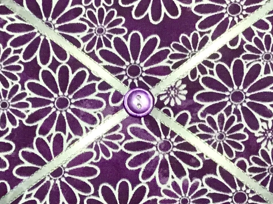 French Bulletin Board Photo Memo Purple White Floral Daisy Print 7.1 x 9.4 inch - Image 4 of 4