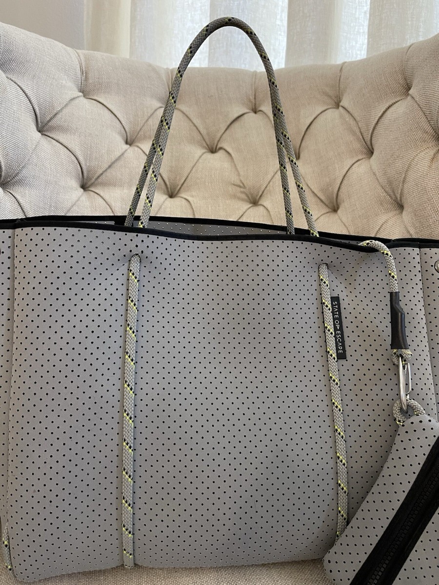 STATE OF ESCAPE Escape Large Tote Grey with Lime&Blk Straps