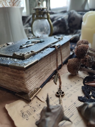 Gothic Dragon Journal- Handmade Fantasy Grimoire Spellbook – Witch Diary - Picture 2 of 13