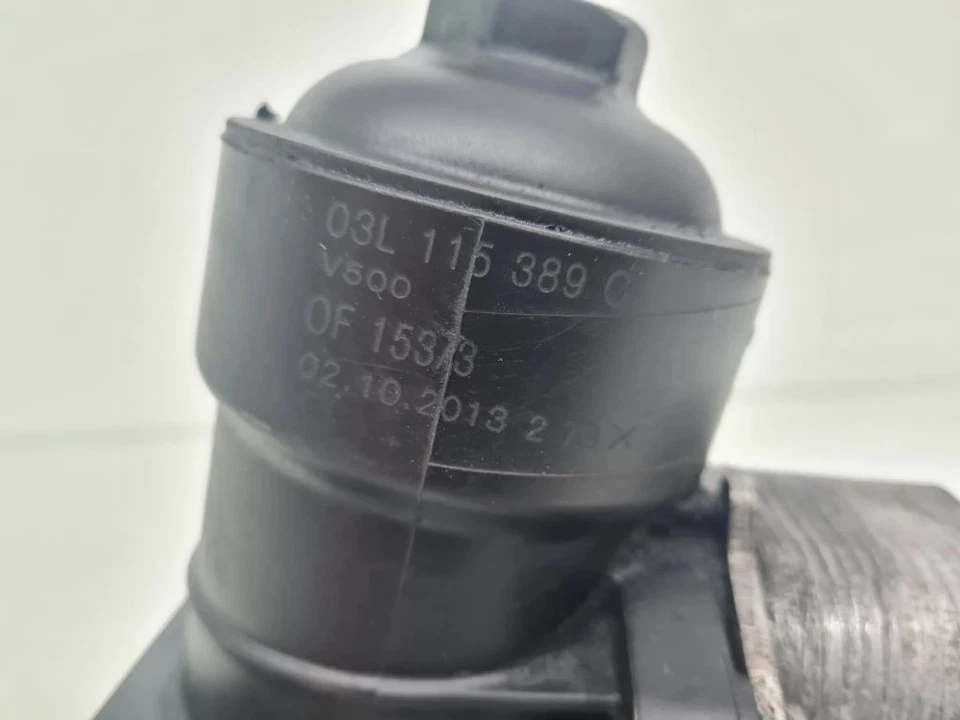 Soporte de montaje filtro aceite diésel Volkswagen Tiguan 2014 03L117021C ARA308946 Foto 2 de 4