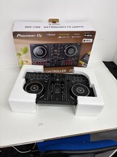Pioneer DJ DDJ-200 smart DJ controller in good used condition and fully working.