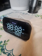 Lenovo Smart Clock Essential - Soft Touch Gray