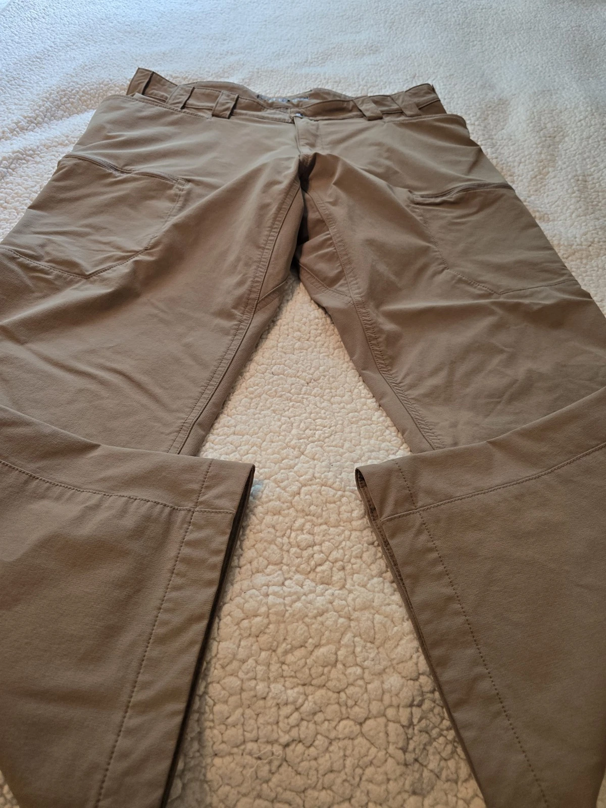 Mens 40 X 30 Duluth Trading Relaxed Fit Cargo Style Tan Work Pants Flexpedion
Opens in a new window