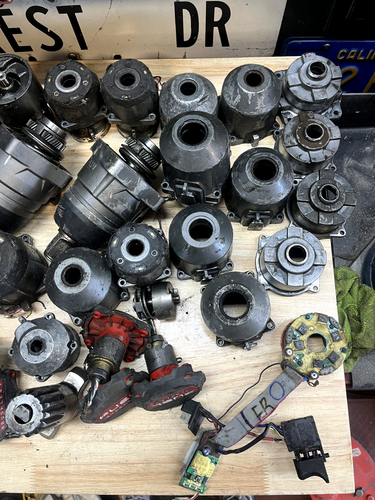 Large Lot of Milwaukee M18 Impact Wrench -- FOR PARTS/UNTESTED! 1 inch Included! - Picture 2 of 4