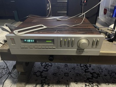 Hitachi HTA-7000 Vintage Stereo Receiver Silver Face Wood Case MPN HTA-7000