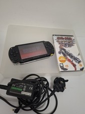 Sony Psp Series 1003 Console & Official Charger 1gb Memory Card And Tekken Game