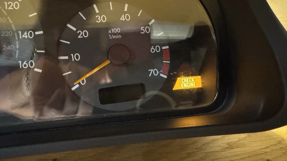 (PROBADO) 00-02 Mercedes Benz E55 AMG Velocímetro W210 Cluster MPH 210 540 37 11 Foto 2 de 4