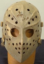 VINTAGE 1970's FIBROSPORT F-202 JACQUES PLANTE FIBERGLASS GOALIE MASK - ORIGINAL