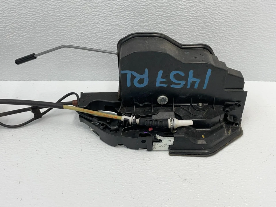 Atuador de trava de porta traseira esquerda 13 14 15 BMW Alpina B7 F01 F02 1457 fabricante de equipamento original - Imagem 2 de 4