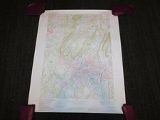 VINTAGE 27" X 22" 1984 MERIDEN CONNECTICUT GEOLOGICAL SURVEY TOPOGRAPHIC MAP