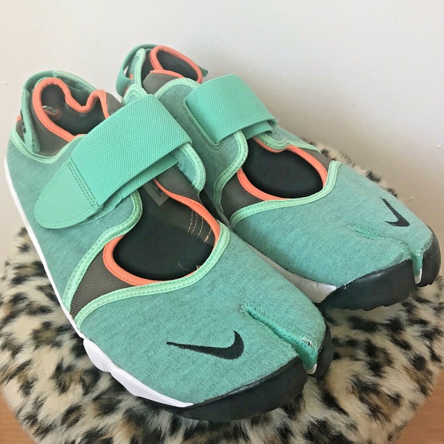 nike air rift size 12