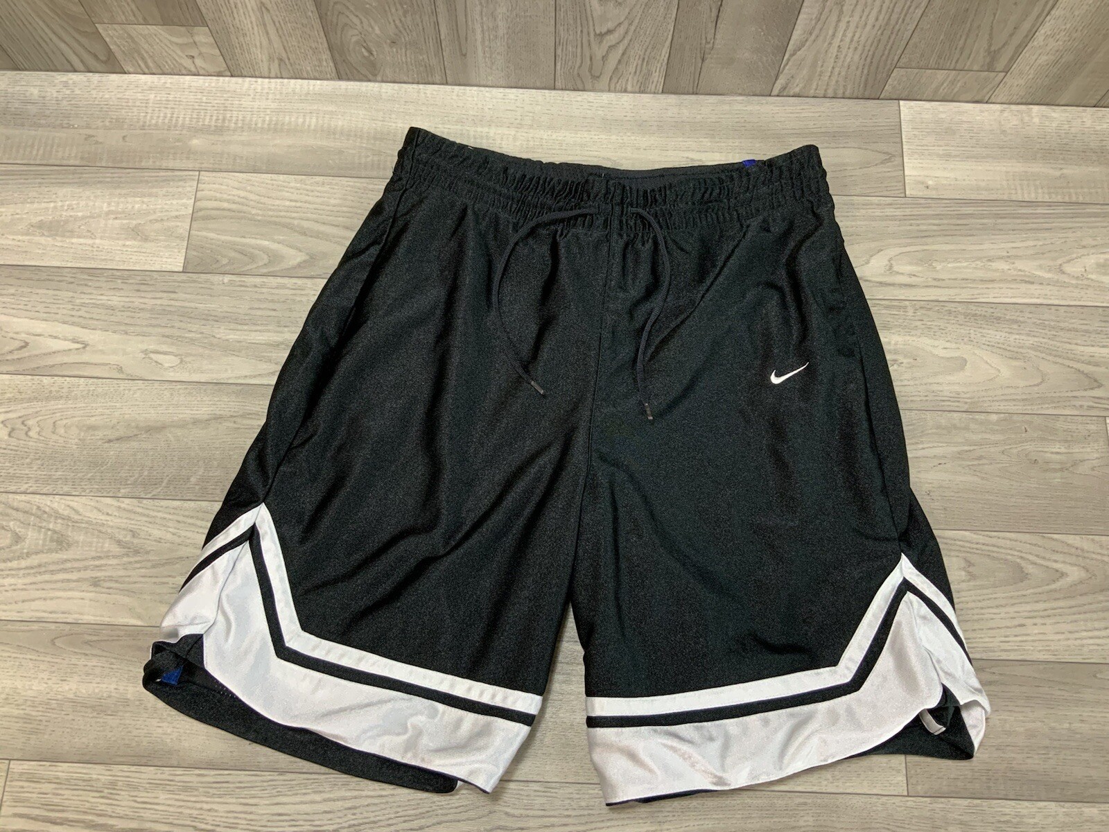 Nike Reversible Basketball Shorts Med/large Waist Siz… Gem