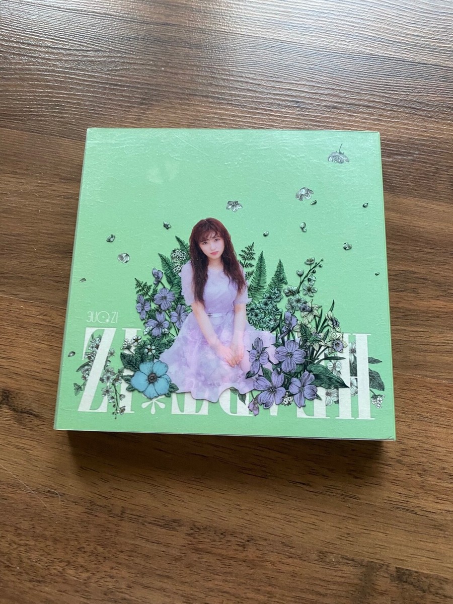 izone HEART*IZ サノク トレカ IZ*ONE 2nd Mini Album HEART*IZ 2 ver. + 3 photo cards