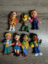 Vintage set of 7 Fisher Price The Puzzle Place FRIENDS Figures PBS Kids