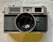 VINTAGE TOWER 10 B 35 MM. CAMERA