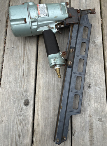 Hitachi NR83A2 Strip Framing Nailer 3 1/4 in Made in Japan