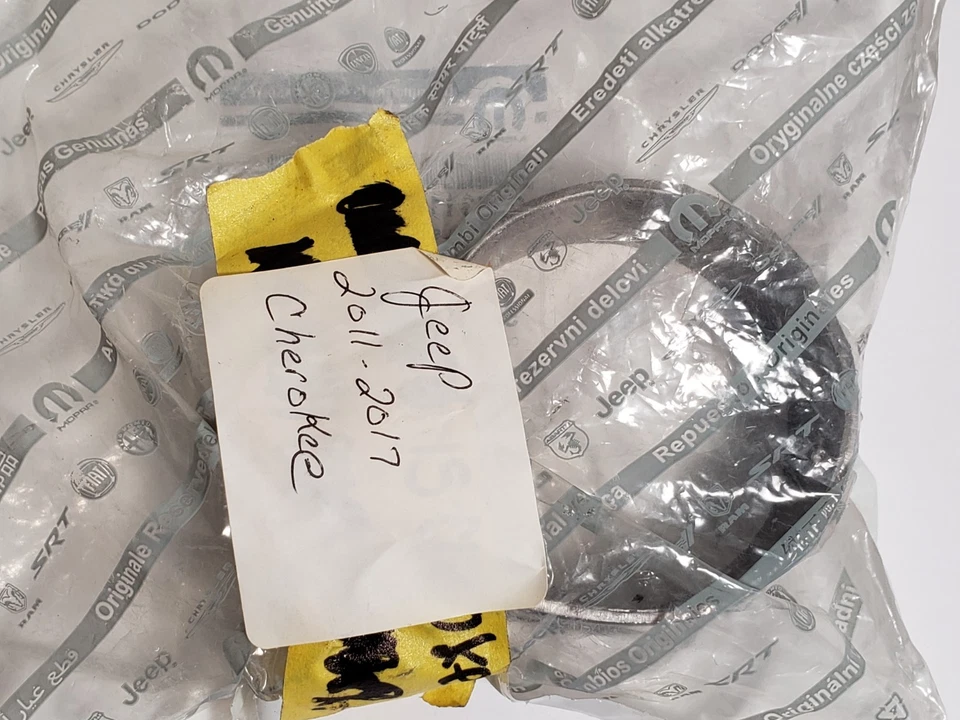 Abrazadera de escape para Jeep Grand Cherokee 2011-2017 Mopar 5539 8182 AA-001 OEM  Foto 2 de 2