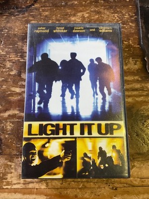 Light It Up - Usher Raymond Forest Whitaker Rosario Dawson VHS Cassette SELTEN