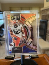 2023 Panini Select - Premier Level Myles Garrett #152 Red & Blue Prizm Die-Cut