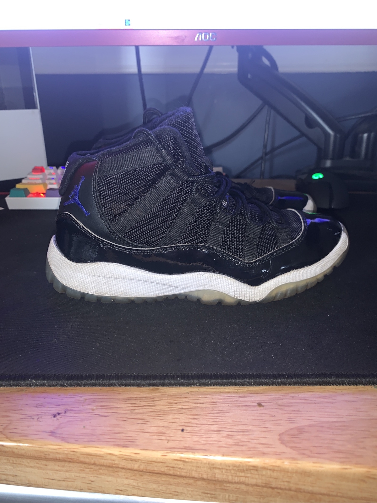 jordan 11 size 2y