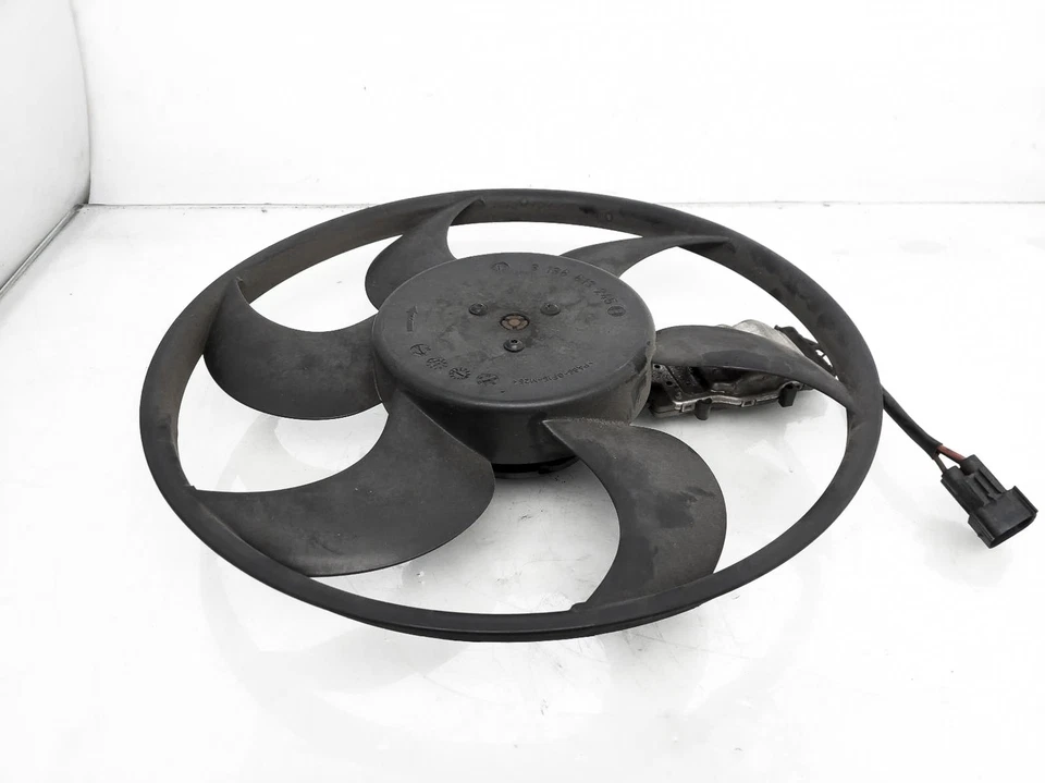 1999-2000 Bmw 328Ci Radiator Fan W/ Motor (No Shroud) - Condenser Front - Image 3 of 4