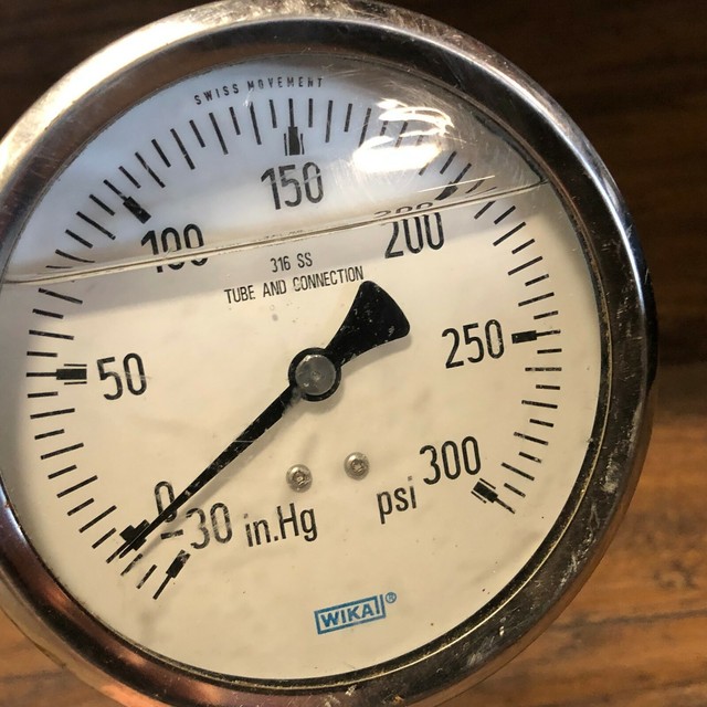 WIKA 4" Pressure Gauge 0 300 PSI 5/8” Npt Oil Filled Steampunk eBay