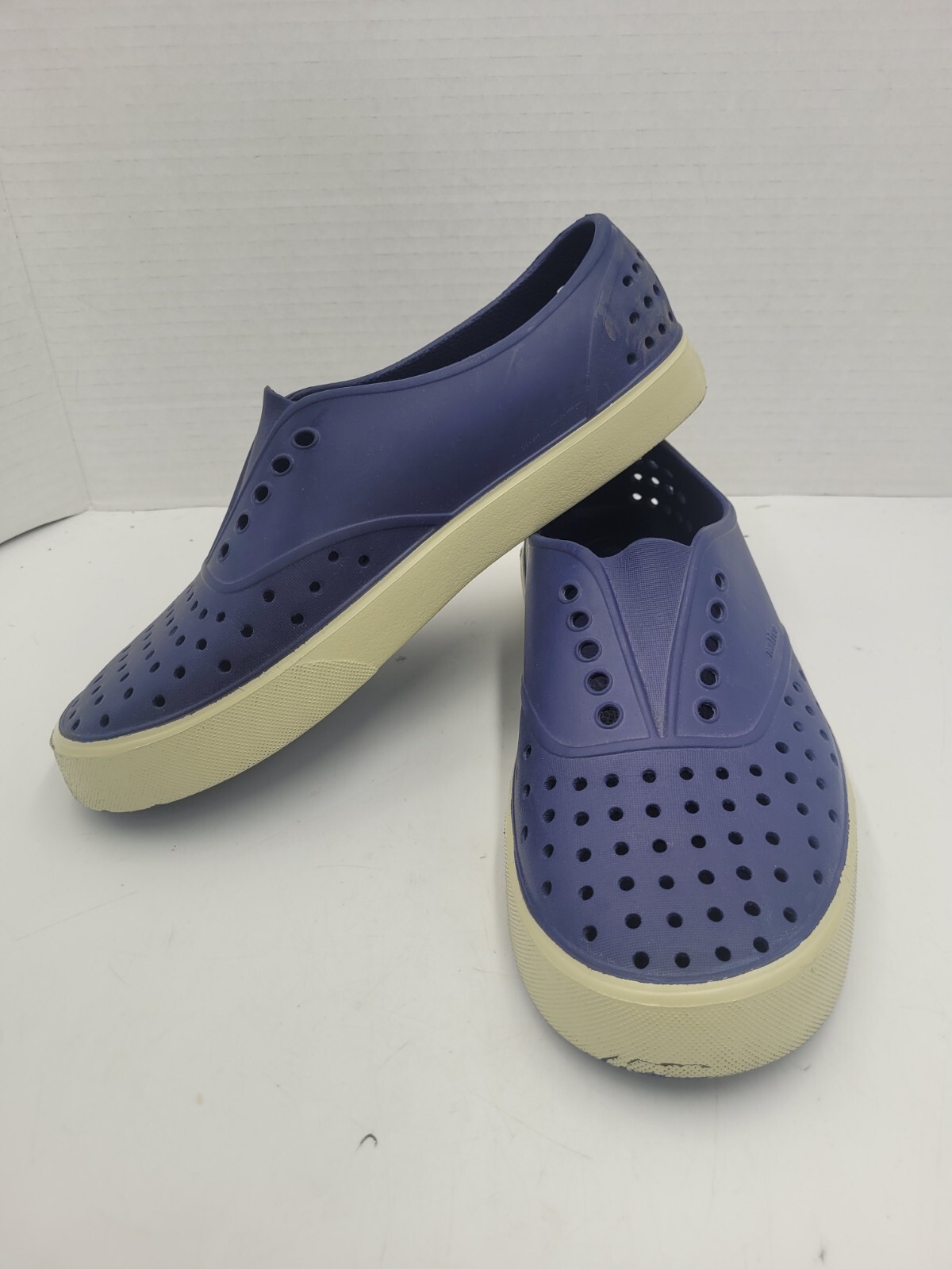 Native Shoes Slip On Sneaker Women’s 8 Men’s 6 Blue Waterproof Outdoor Shoe