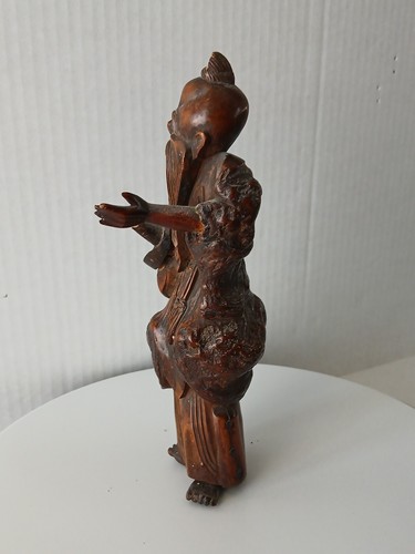 Antique Wood Carved Chinese Figure of an Old Man - Picture 2 of 6