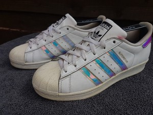 adidas superstar classic white hologram iridescent