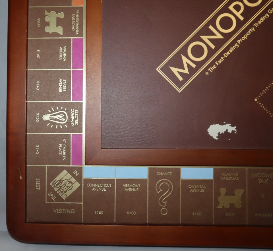 MONOPOLY LUXURY EDITION COLLECTIBLE BURL WOOD BOARD GAME WOODEN GOLDEN **READ*** - Image 2 of 4