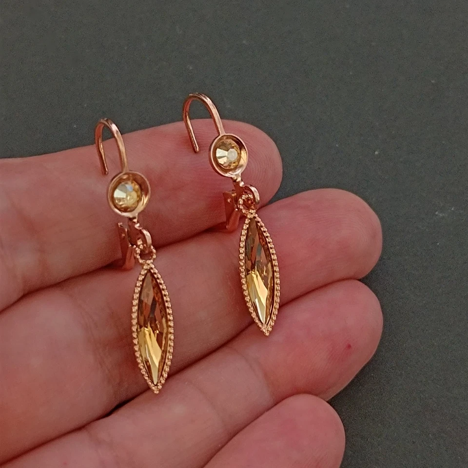 Pendientes Michal Negrin Románticos Tono Oro Cristal Marquesa Elegante Femenino Regalo Foto 2 de 4