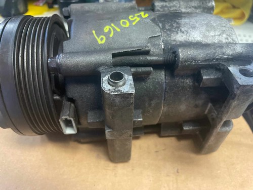 A/c Air Compressor FORD MUSTANG 96 97 98 99 00 01 02 03 04 05 06 - Picture 2 of 3