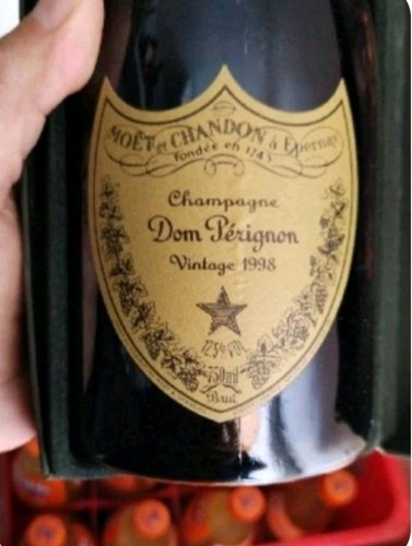 Dom Perignon vintage 1998 - Foto 1 di 3