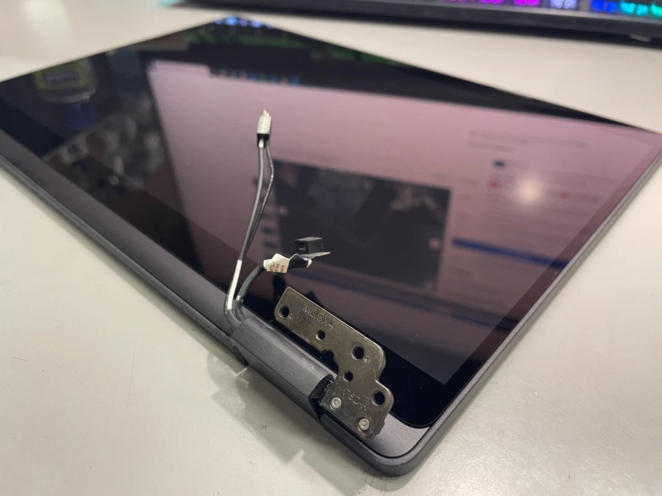 Dell Latitude 5300 2 en 1 13,3" Mate FHD LCD Pantalla Táctil Conjunto Completo *se Foto 3 de 4