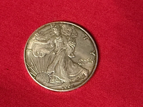 2002 WALKING LIBERTY AMERICAN EAGLE .999 FINE SILVER DOLLAR COIN 1oz. $1 USA