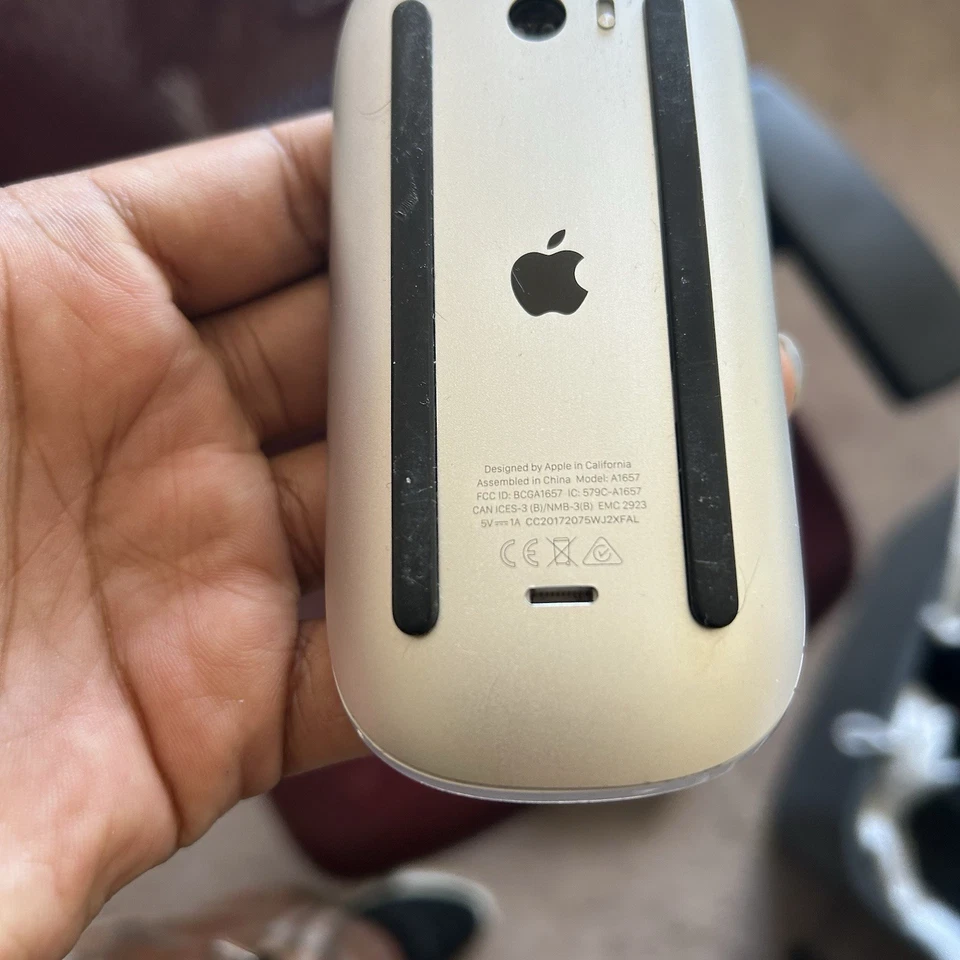 Apple Magic Mouse V2 A1657 Wireless Bluetooth, Rechargeable - - Image 3 of 4