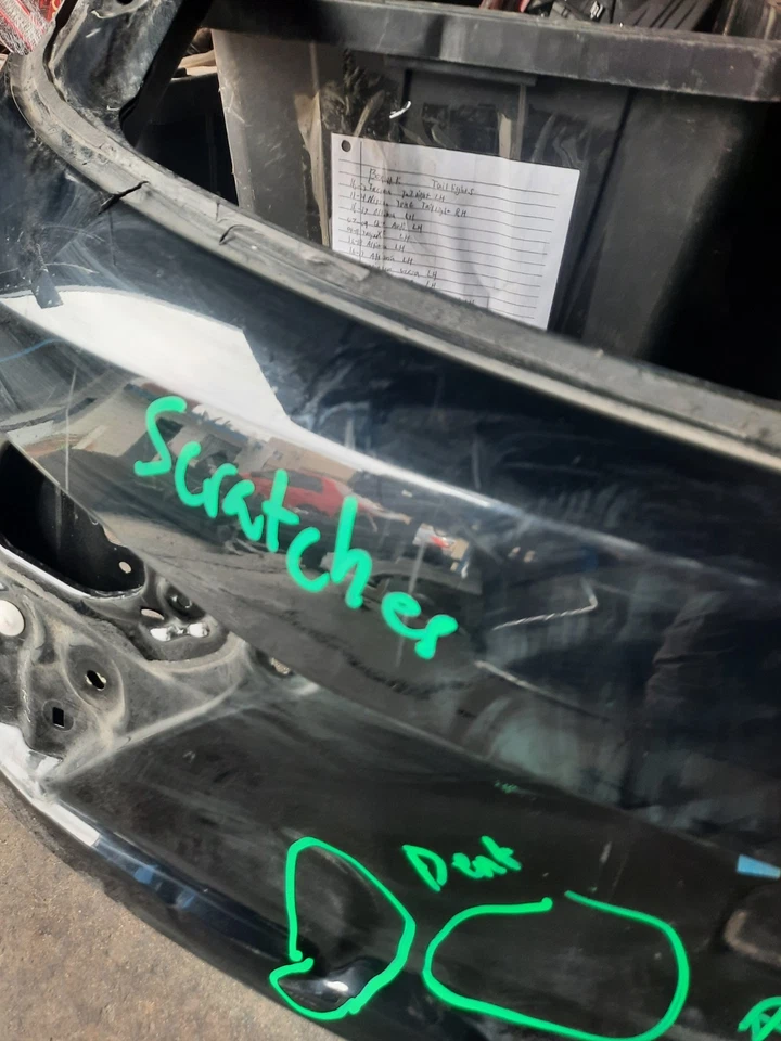 2014 - 2018 MAZDA 3 HATCHBACK LIFTGATE TAILGATE HATCH SHELL OEM USED Foto 4 de 4