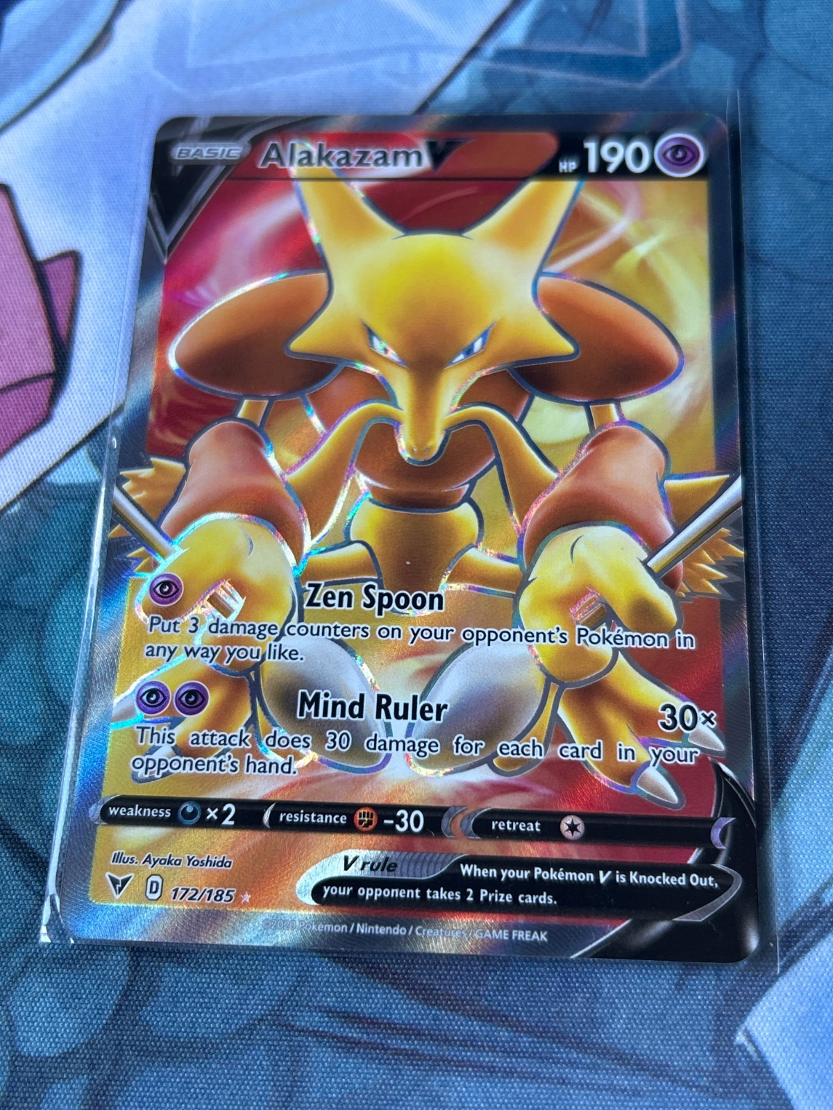 Pokemon Card Alakazam V 172/185 Vivid Voltage Ultra Rare NM