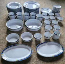 Kaffee- Essgeschirr Gedeck Service Set 69 Teile FLIRT weiss blaues Dekor modern